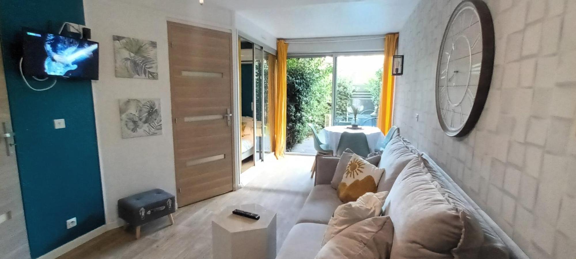 Appartement Cosy A Deux Pas Du Port Saint-Cyprien  Exteriör bild